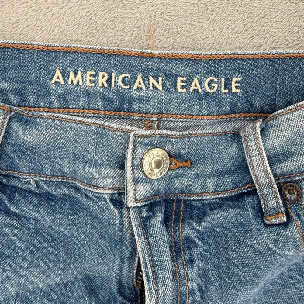 American Eagle Highest Rise 90s Boyfriend Short Distressed Denim Blue Size 8 - Picture 9 of 12